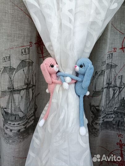 Подхваты для штор в детскую Зайчики ручной работы