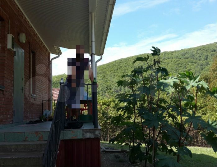 Дом 42,5 м² на участке 4,7 сот.