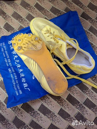 Шиповки для бега