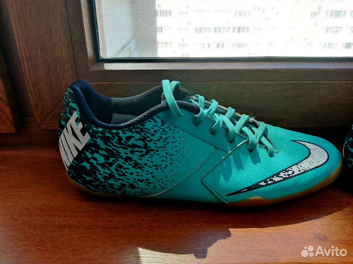 Футбольные бутсы