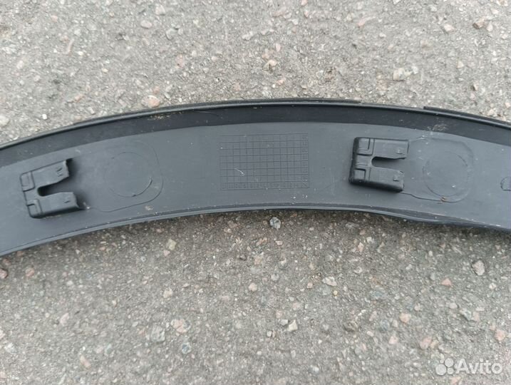 Расширитель крыла задний левый Volkswagen Tiguan 2