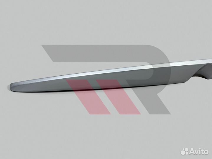 Спойлер Под стекло Lexus GX470 Серебро