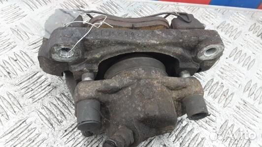 Суппорт тормозной передний правый renault megane 3