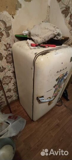 Холодильник бу
