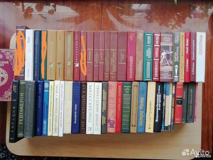 Книги, цена в профиле