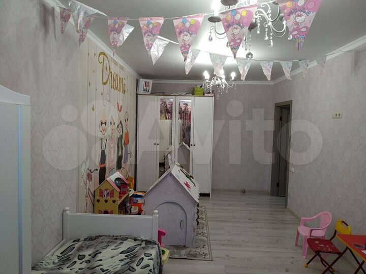 3-к. квартира, 89 м², 3/3 эт.