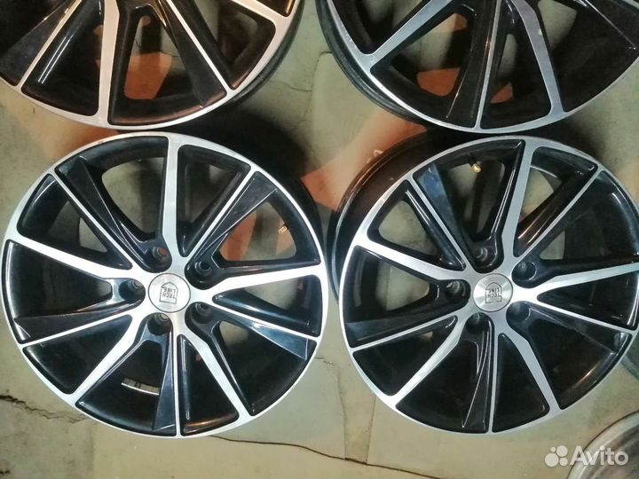 17 литые красивые диски 5/112