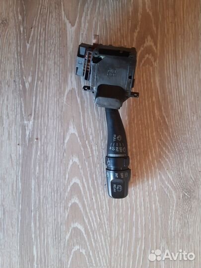 Подрулевой переключатель Hyundai santa fe 1