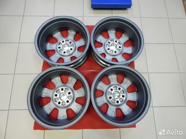 1165 Toyota voxy, noah R16 5*114/3 ет50 Оригинал