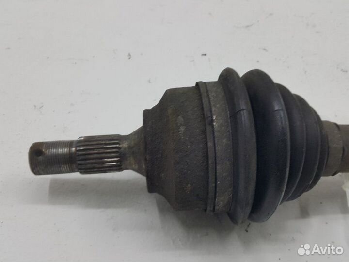 Привод передний левый Peugeot 3008