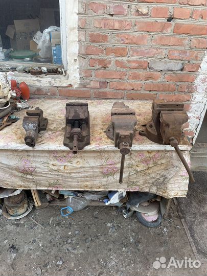 Тиски слесарные СССР