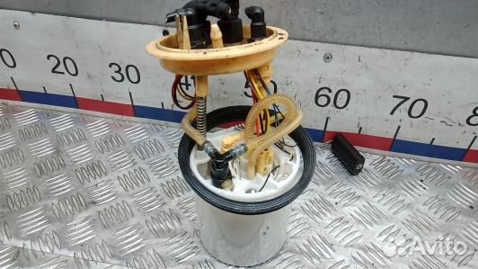 Насос топливный электрический skoda octavia A7 (ENS08M701)