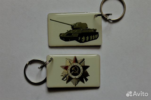 Домофонный ключ в виде брелка с орденом