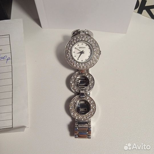 Часы dkny новые