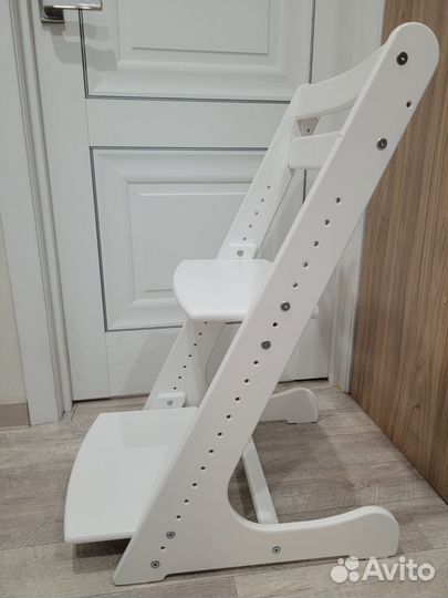 Детский растущий стул