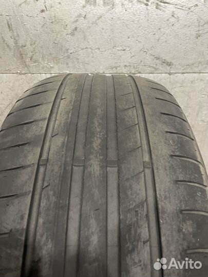 Goodyear EfficientGrip 215/55 R17 98W
