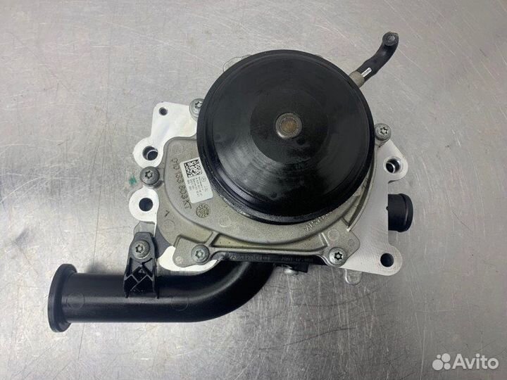 Помпа Mercedes V-Class W447 OM651 2.2 CDI 2020