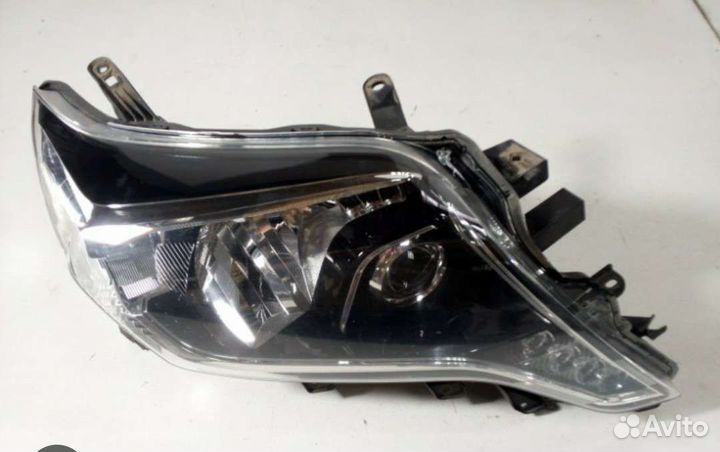 Фара передняя для лк Прадо 150