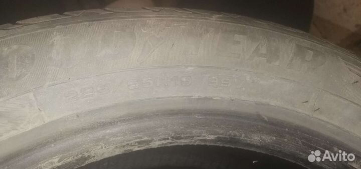 Goodyear EfficientGrip 225/55 R19