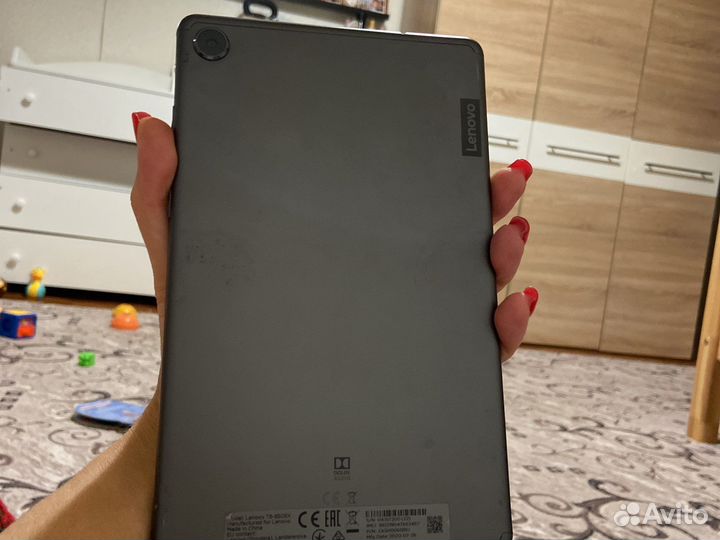 Планшет lenovo