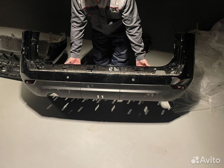 Оригинал. Передний и задний бампер,Toyota L C 300