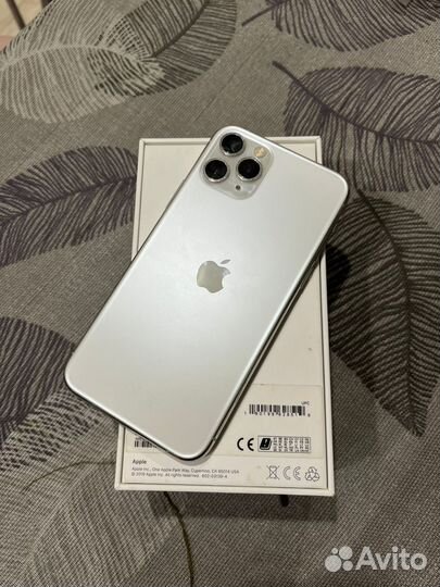 iPhone 11 Pro, 64 ГБ