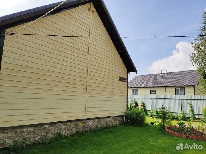 Сайдинг металлический / Строганный одноволновый ве