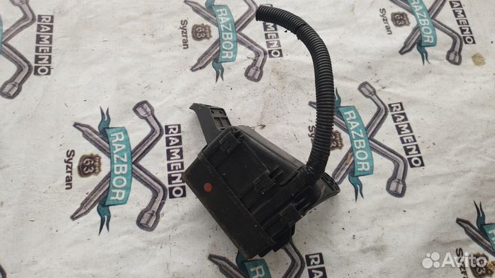 Блок реле Toyota Mark X