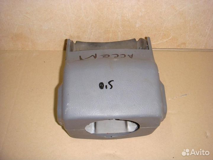 Кожух подрулевой Accent