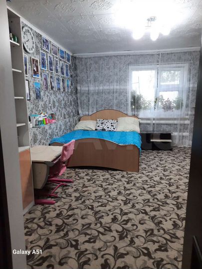 Дом 59 м² на участке 8 сот.