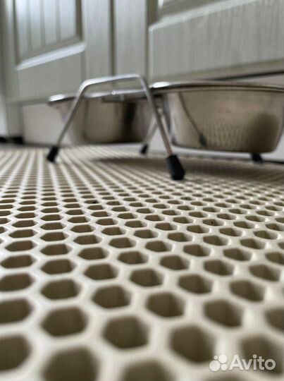 Коврик под миску