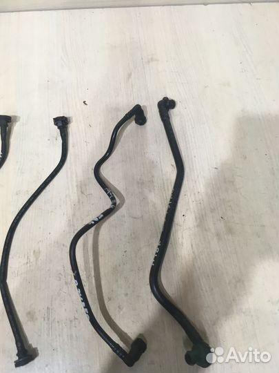 Трубка топливная вакуумная Ауди А4 Б8