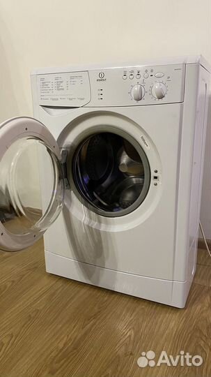 Стиральная машина indesit 3,5кг