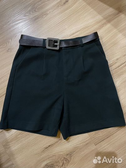 Шорты женские