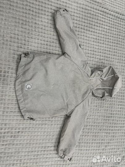 Ветровка детская с флисовой подкладкой