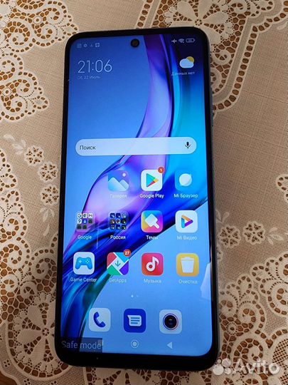 Телефон Redmi 10