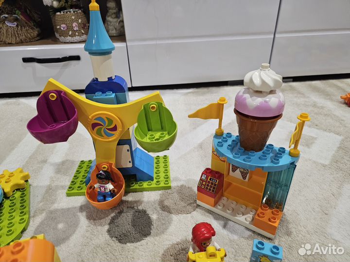 Lego Duplo Большой парк аттракционов