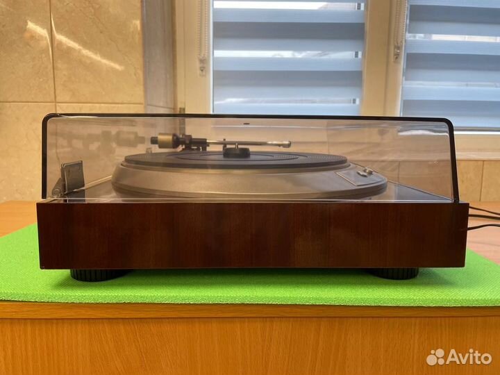 Проигрыватель винила Denon DP-1200
