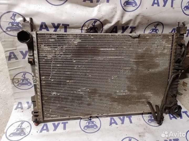 Радиатор Mercedes Benz W203