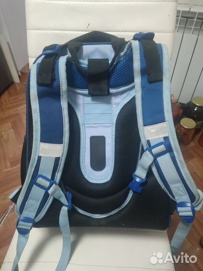 Портфель школьный