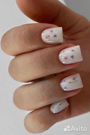 Маникюр на дому