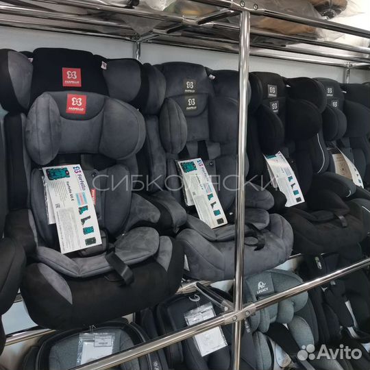 Детское автокресло от 9 - 36 кг. велюр