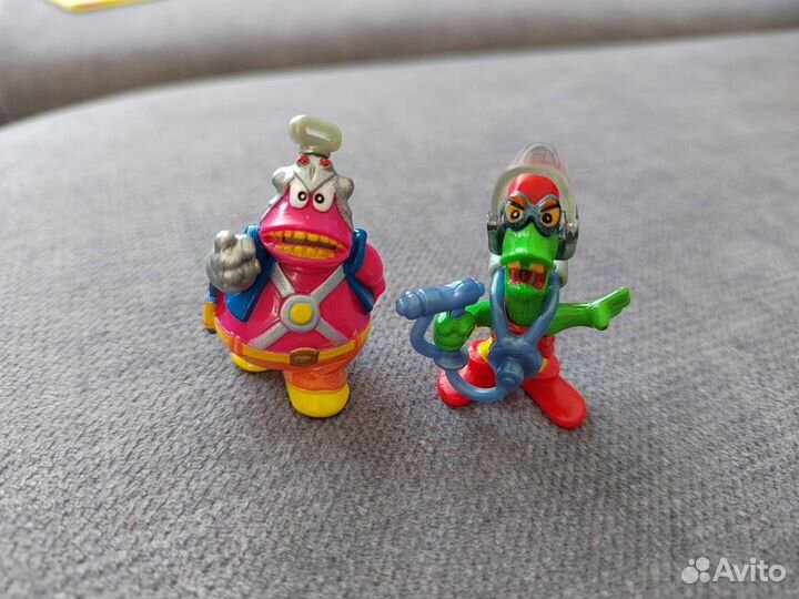 Игрушки из киндера кибертопы