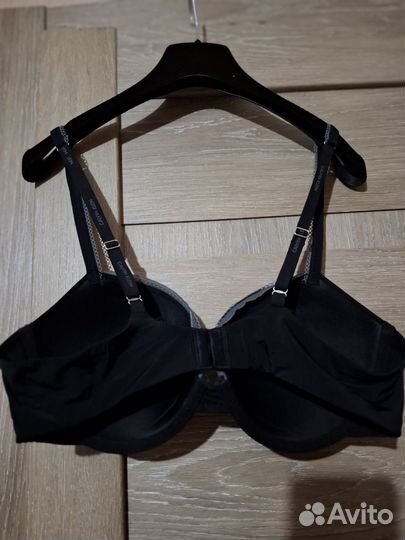 Бюстгальтер calvin klein