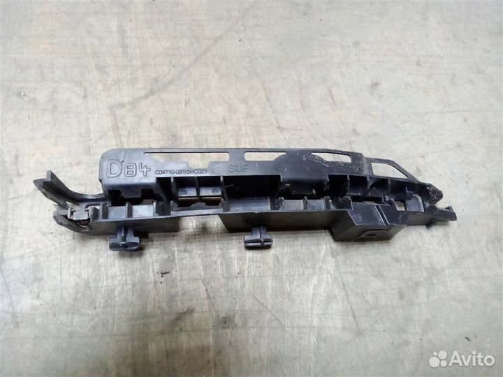 Кронштейн переднего бампера правый от Peugeot 300