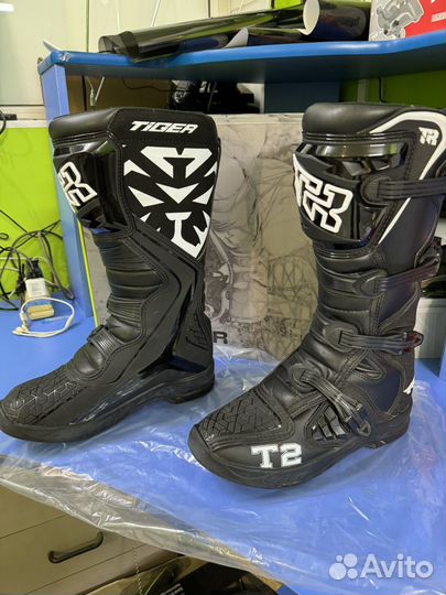 Мотоботы кроссовые 43 28,5 см