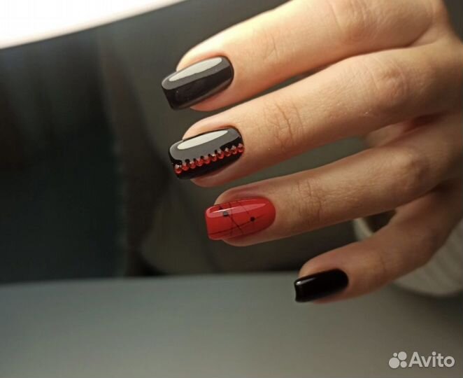 Маникюр и педикюр,гель-лак