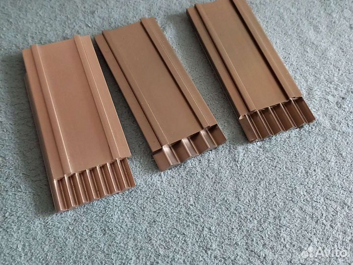 Утюжок-выпрямитель с насадками гофре