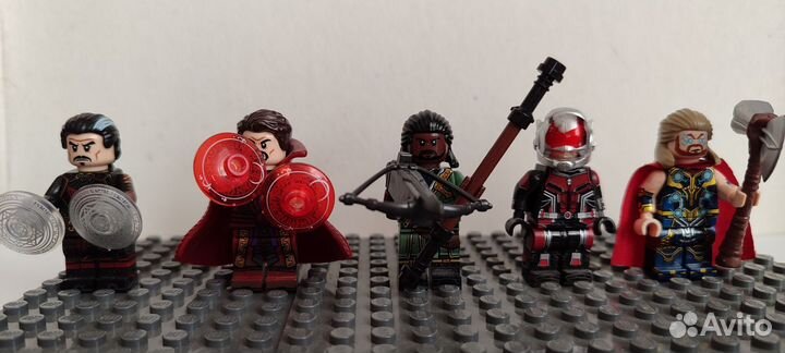 Lego Marvel minifigures