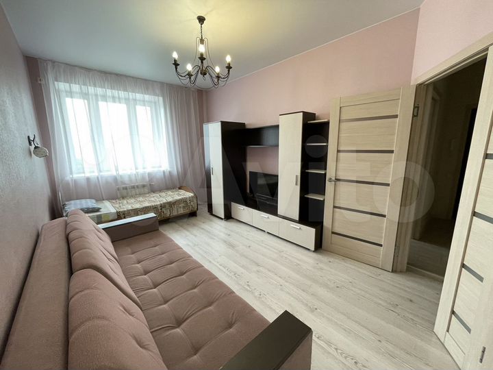 2-к. квартира, 65 м², 8/11 эт.